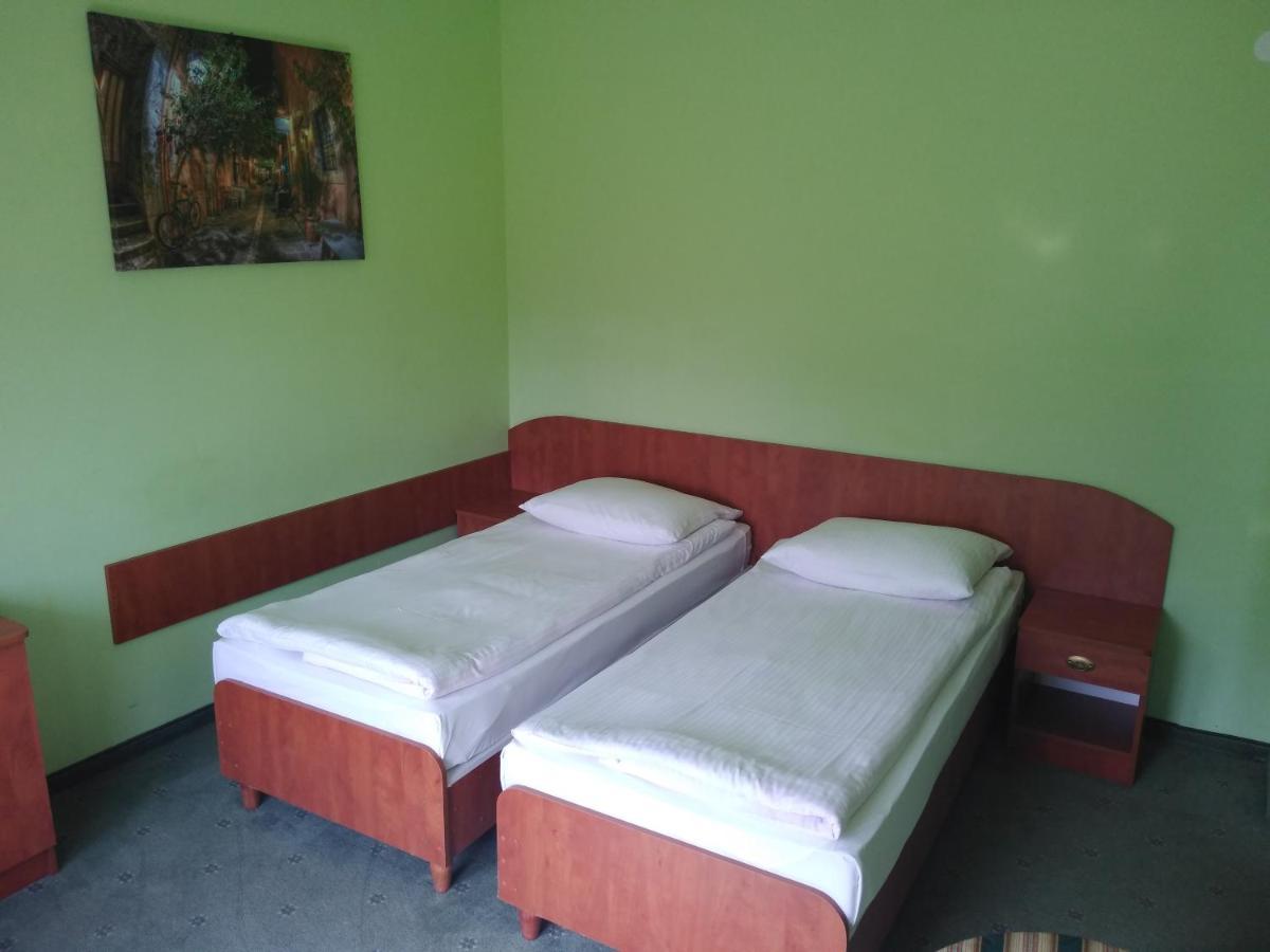 Hostel Rega Trzebiatow nad Rega Zewnętrze zdjęcie