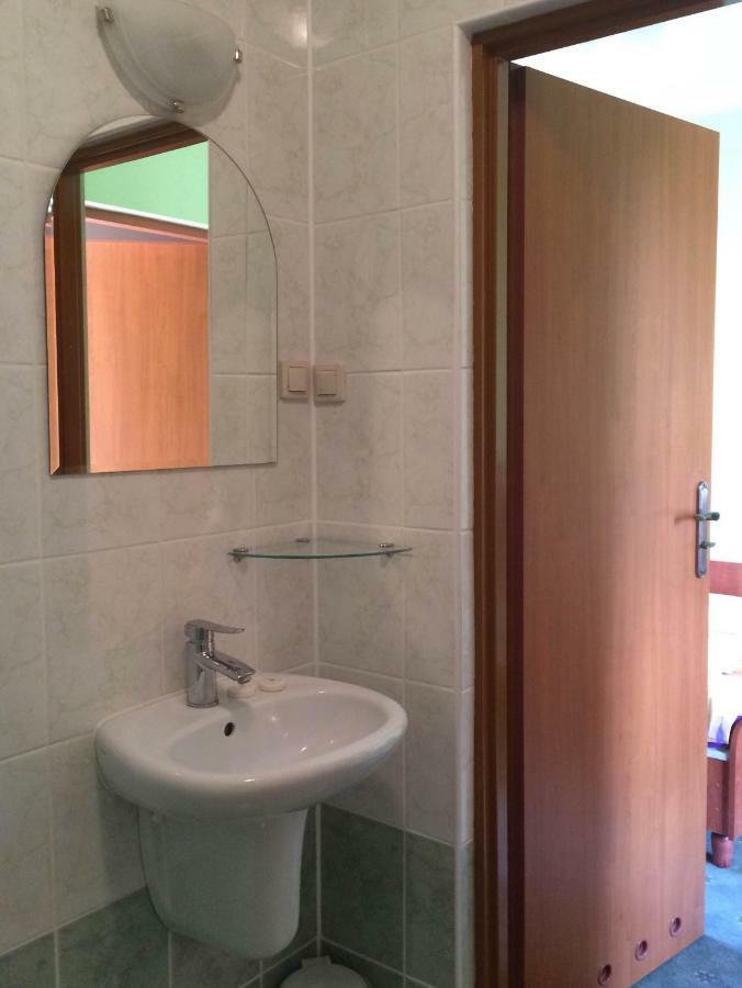 Hostel Rega Trzebiatow nad Rega Zewnętrze zdjęcie